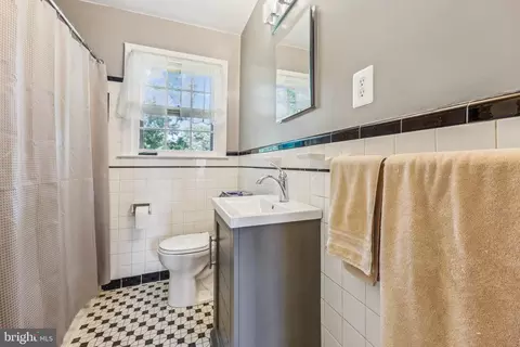 2109 Linden Ln, Silver Spring, MD 20910 photo 6