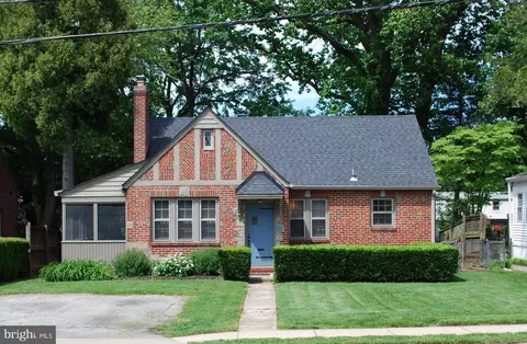 2109 Linden Ln, Silver Spring, MD 20910