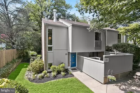5230 Pooks Hill Rd #D-26, Bethesda, MD 20814