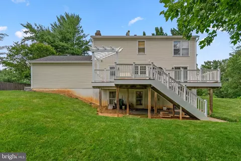 Exterior - 17625 Macduff Ave, Olney, MD 20832 photo 3 of 4