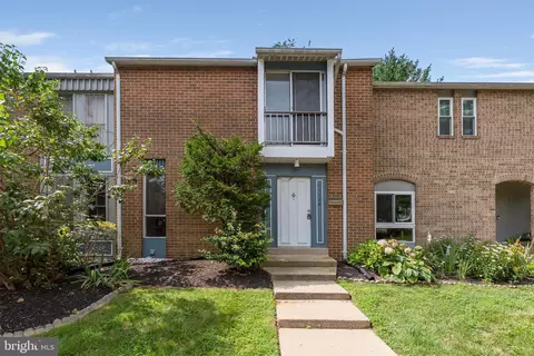 11128 Oak Leaf Dr #91, Silver Spring, MD 20901