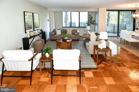 5225 Pooks Hill Rd #222N, Bethesda, MD 20814