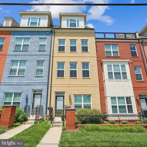 12710 Layhill Rd, Silver Spring, MD 20906