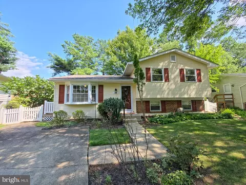 202 Hardy Pl, Rockville, MD 20852