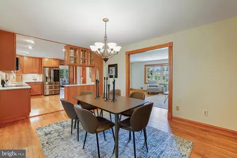 12749 Bexley Ter, Silver Spring, MD 20904 photo 8