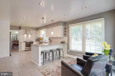 701 Stratford Manor Ter, Silver Spring, MD 20905 photo 13
