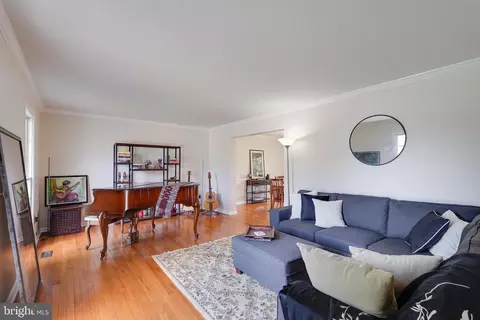 701 Stratford Manor Ter, Silver Spring, MD 20905 photo 5