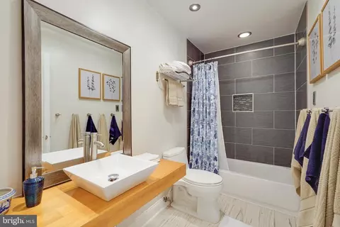 701 Stratford Manor Ter, Silver Spring, MD 20905 photo 30
