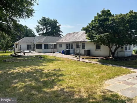 1700 Briggs Chaney Rd, Silver Spring, MD 20905 photo 3