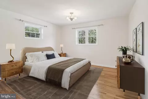 Bedroom - 10215 Haywood Dr, Silver Spring, MD 20902 photo 4 of 6