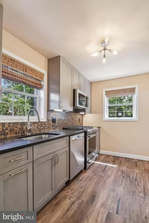 Kitchen - 10215 Haywood Dr, Silver Spring, MD 20902 photo 2 of 6