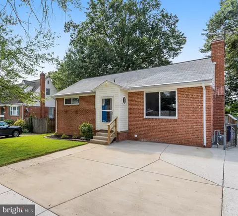 3304 Farthing Dr, Silver Spring, MD 20906