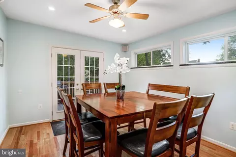 Dining - 3304 Farthing Dr, Silver Spring, MD 20906 photo 5 of 5