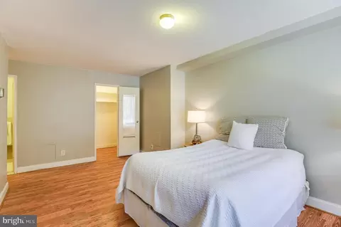 1900 Lyttonsville Rd #115, Silver Spring, MD 20910 photo 17