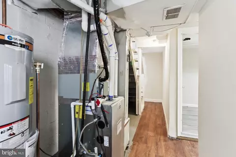 Entry Way - 12016 Claridge Rd, Silver Spring, MD 20902 photo 7 of 7