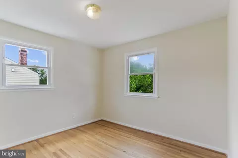 Bedroom - 12016 Claridge Rd, Silver Spring, MD 20902 photo 5 of 7