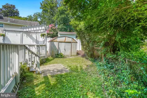 Exterior - 811 Langley Dr, Silver Spring, MD 20901 photo 7 of 10