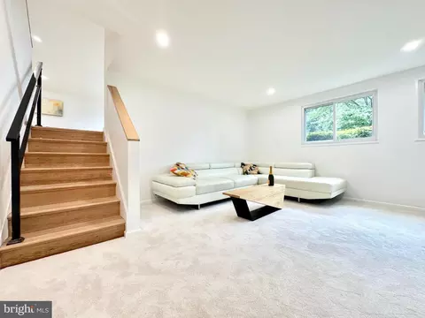 13111 Valleywood Dr, Silver Spring, MD 20906 photo 6