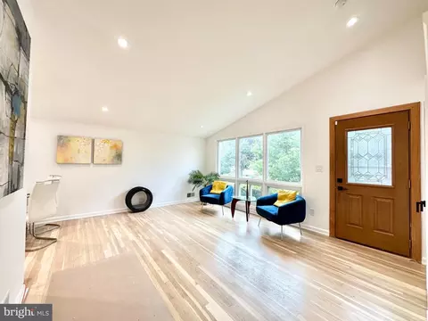 13111 Valleywood Dr, Silver Spring, MD 20906 photo 3