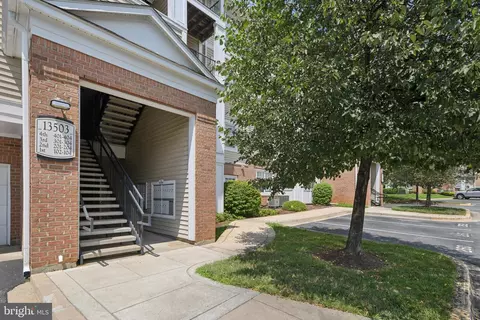 13503 Derry Glen Ct #103, Germantown, MD 20874