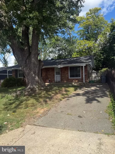 124 Spring St, Gaithersburg, MD 20877 photo 9