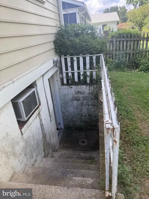 124 Spring St, Gaithersburg, MD 20877 photo 22