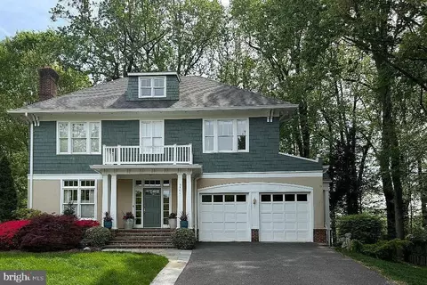6501 Fallwind Ln, Bethesda, MD 20817