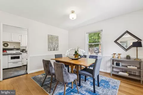 7226 Garland Ave, Takoma Park, MD 20912