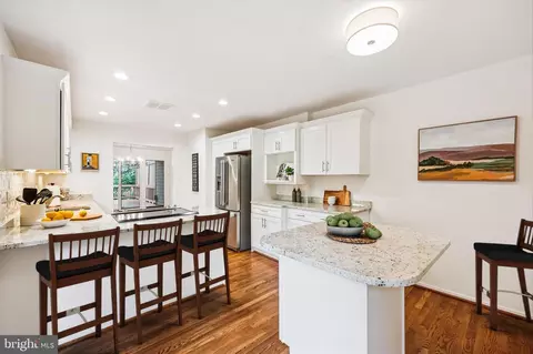 7818 Whiterim Ter, Potomac, MD 20854