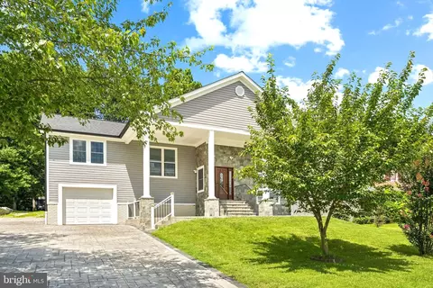 12206 Lemar Ct, Silver Spring, MD 20904 photo 2