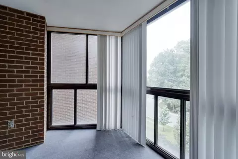 15115 Interlachen Dr #3-516, Silver Spring, MD 20906 photo 3