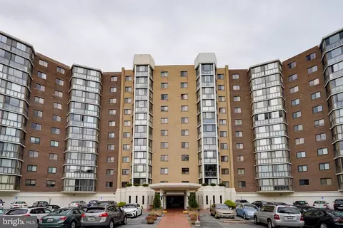15115 Interlachen Dr #3-516, Silver Spring, MD 20906