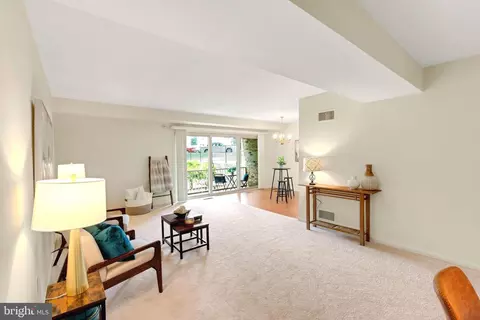 3350 Gleneagles Dr #70-1A, Silver Spring, MD 20906 photo 9