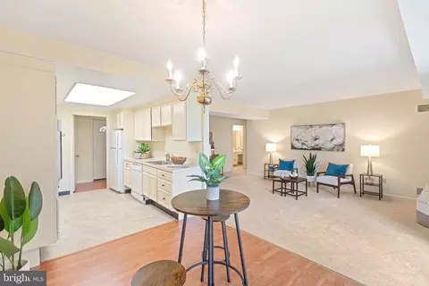 3350 Gleneagles Dr #70-1A, Silver Spring, MD 20906