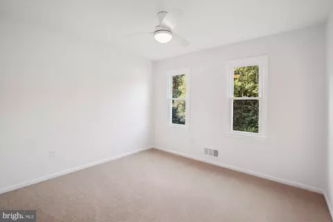 Bedroom - 12531 Heurich Rd, Silver Spring, MD 20902 photo 7 of 9