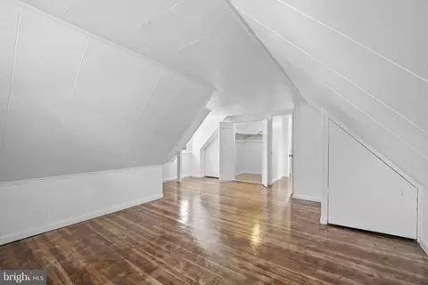 Entry Way - 1005 Navahoe Dr, Silver Spring, MD 20903 photo 2 of 2