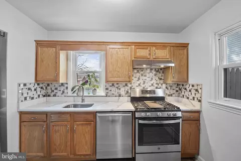 Other - 1005 Navahoe Dr, Silver Spring, MD 20903 photo 3 of 10