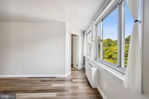 Living - 1900 Lyttonsville Rd #602, Silver Spring, MD 20910 photo 5 of 6
