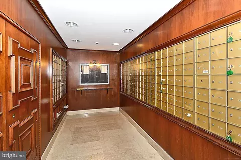 Entry Way - 1900 Lyttonsville Rd #602, Silver Spring, MD 20910 photo 3 of 3
