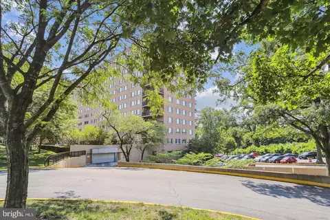 Exterior - 1900 Lyttonsville Rd #602, Silver Spring, MD 20910 photo 9 of 10