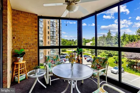 3310 N Leisure World Blvd #316, Silver Spring, MD 20906