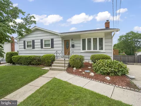 12914 Larkin Pl, Rockville, MD 20853