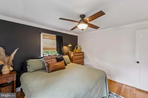 Bedroom - 15921 Attleboro Rd, Silver Spring, MD 20905 photo 2 of 6