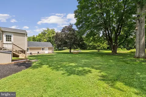 Exterior - 15921 Attleboro Rd, Silver Spring, MD 20905 photo 6 of 7
