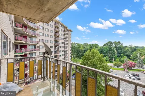 Exterior - 8830 Piney Branch Rd #704, Silver Spring, MD 20903 photo 2 of 2