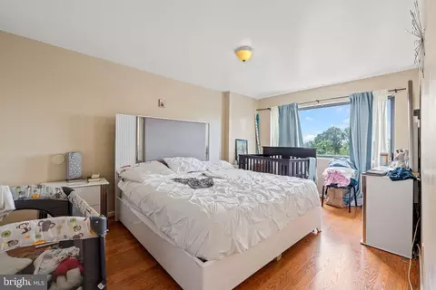 Bedroom - 8830 Piney Branch Rd #704, Silver Spring, MD 20903 photo 2 of 4