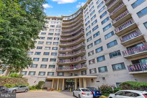 8830 Piney Branch Rd #704, Silver Spring, MD 20903