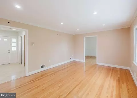 605 Winhall Way, Silver Spring, MD 20904 photo 9