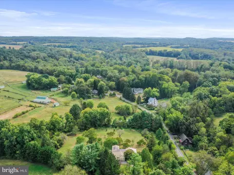 22119 Dickerson School Rd, Dickerson, MD 20842 photo 47