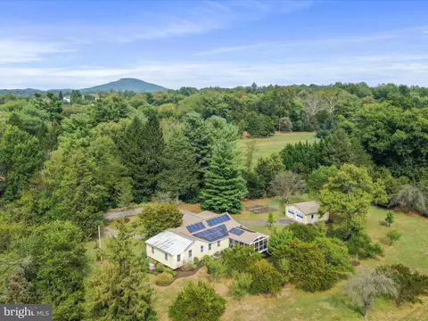 22119 Dickerson School Rd, Dickerson, MD 20842 photo 52